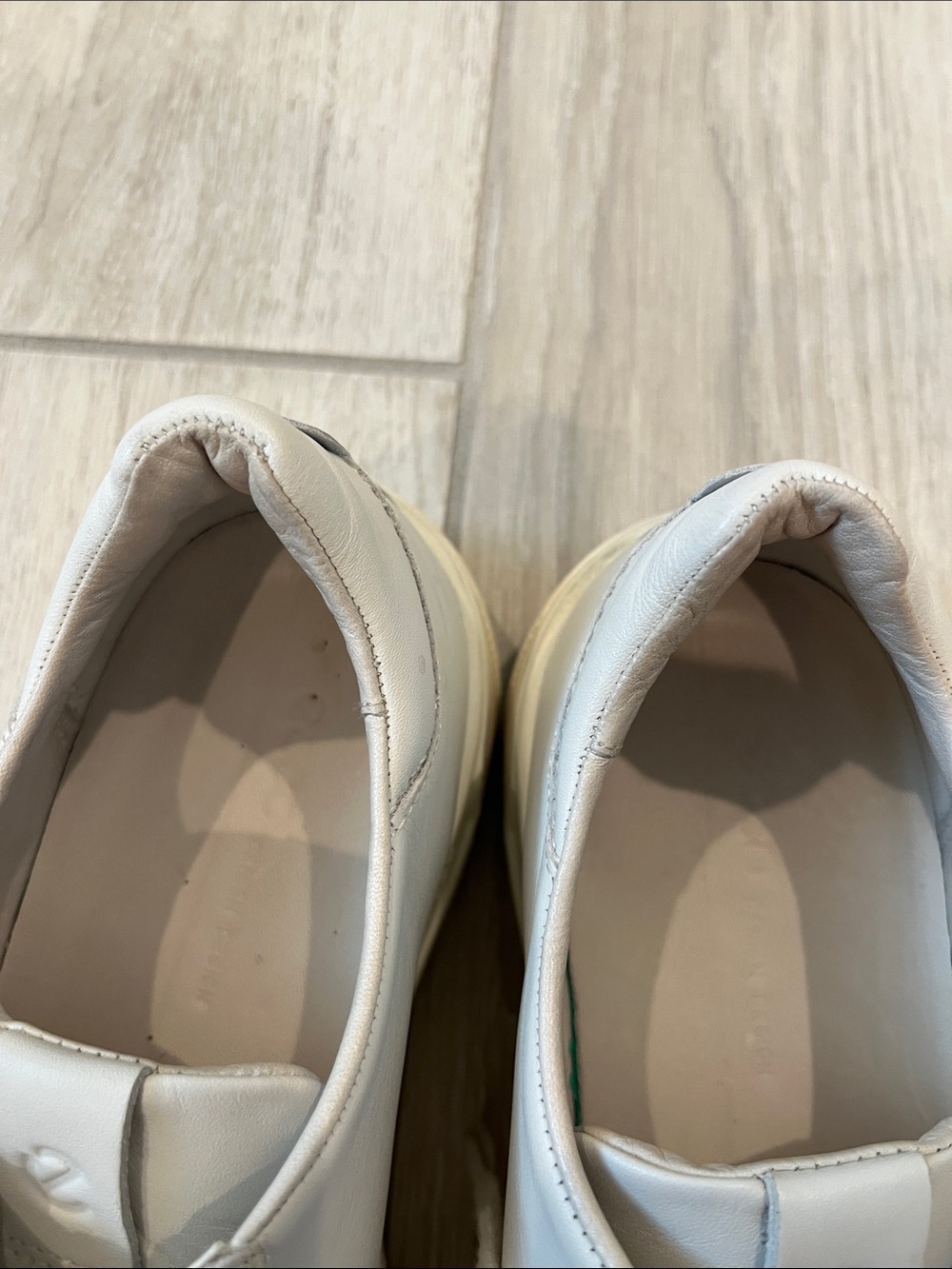 Ecco Women's Bone White Leather Low-Top Sneakers - Picture 5 of 8